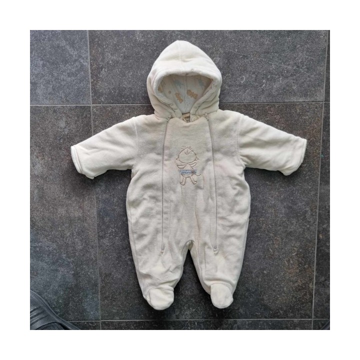 Outlet Suisse – Solderie & Neuf - Pyjama beige avc capuche