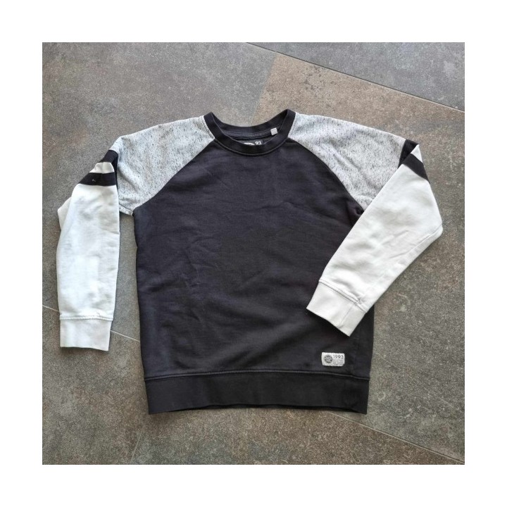 Outlet Suisse – Solderie & Neuf - Sweat noir 1993 C&A