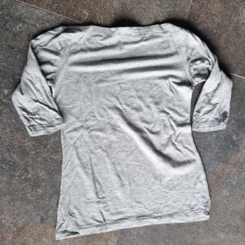 Outlet Suisse – Solderie & Neuf - T-shirt gris Love Make...