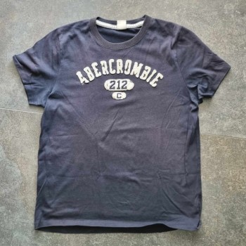 Outlet Suisse – Solderie & Neuf - T-shirt noir Abercrombie & fitch 212