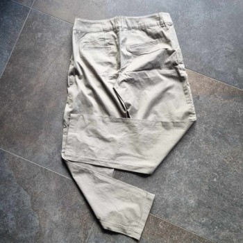 Outlet Suisse – Solderie & Neuf - Pantalon beige BPC