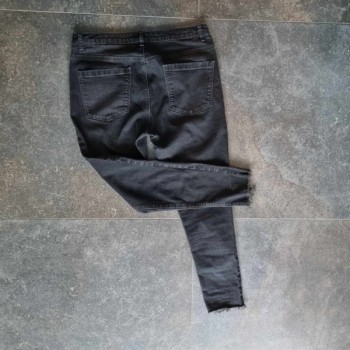 Outlet Suisse – Solderie & Neuf - Pantalon jeans noir ClockHouse