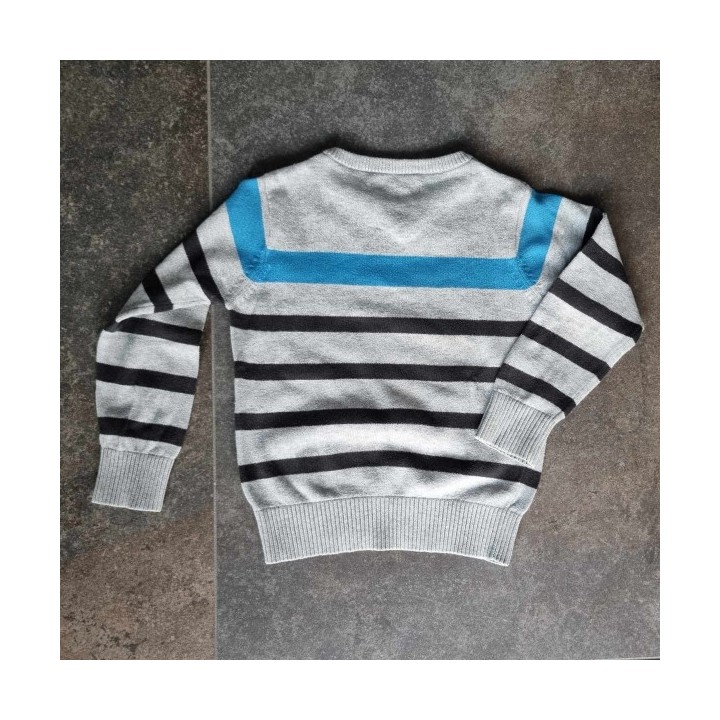 Outlet Suisse – Solderie & Neuf - Pull gris rayures La Halle