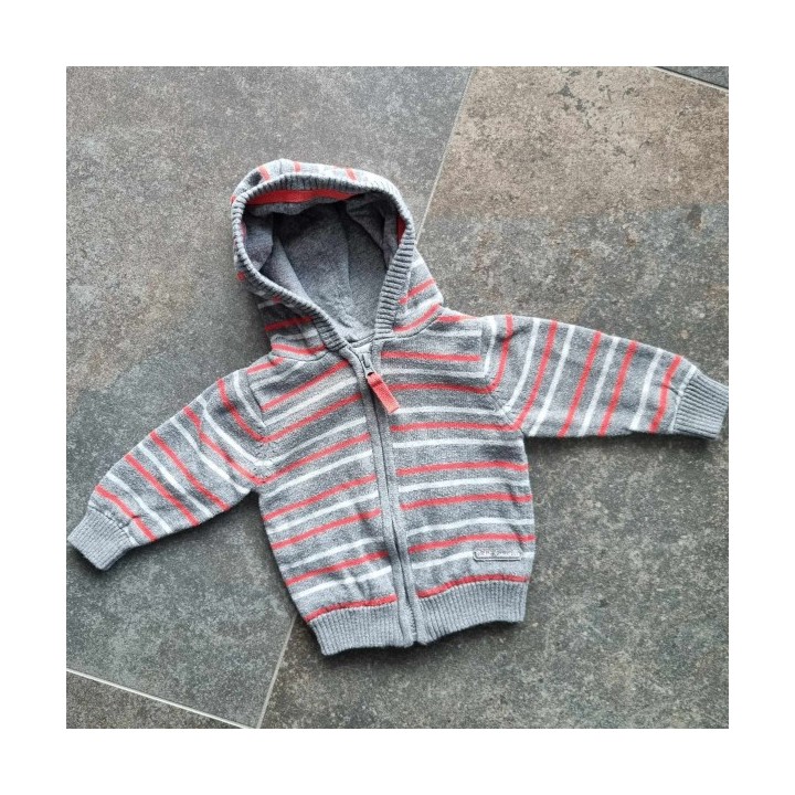 Outlet Suisse – Solderie & Neuf - Pull gris à capuche et rayures