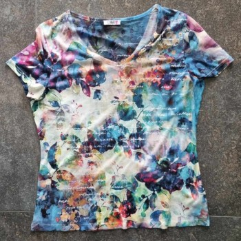 Outlet Suisse – Solderie & Neuf - T-shirt fin floral Carnaby