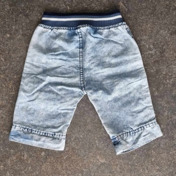 Outlet Suisse – Solderie & Neuf - Pantalons jeans bleus clairs