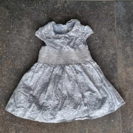 Outlet Suisse – Solderie & Neuf - Robe bleue à fleurs C&A