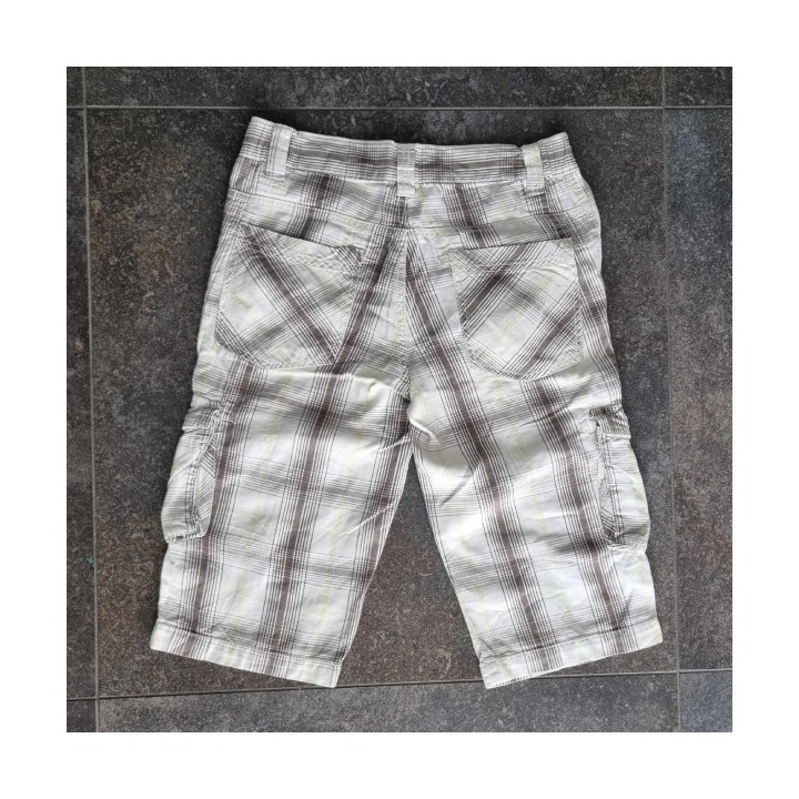 Outlet Suisse – Solderie & Neuf - Short écru à rayures C&A