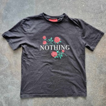 Outlet Suisse – Solderie & Neuf - T-shirt noir Nothing MastedParis