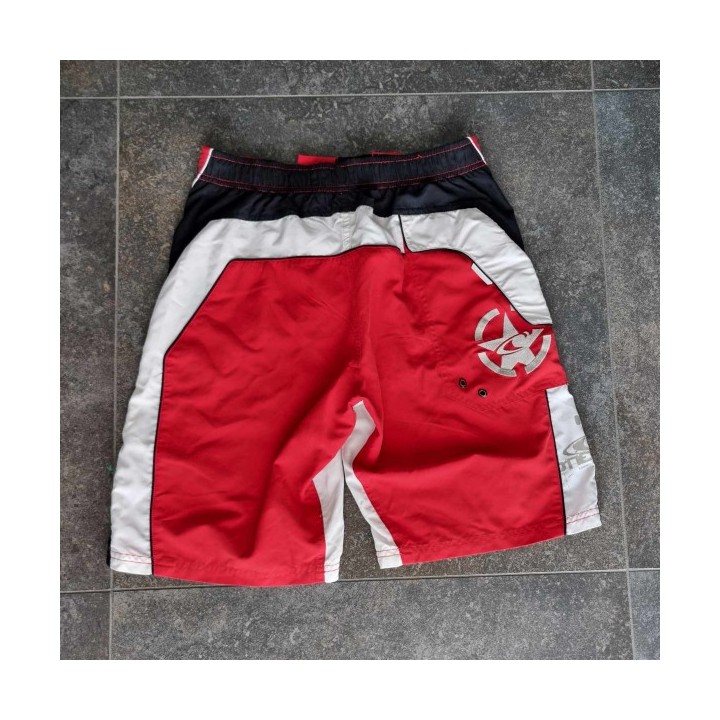 Outlet Suisse – Solderie & Neuf - Short de sport rouge O'Neill