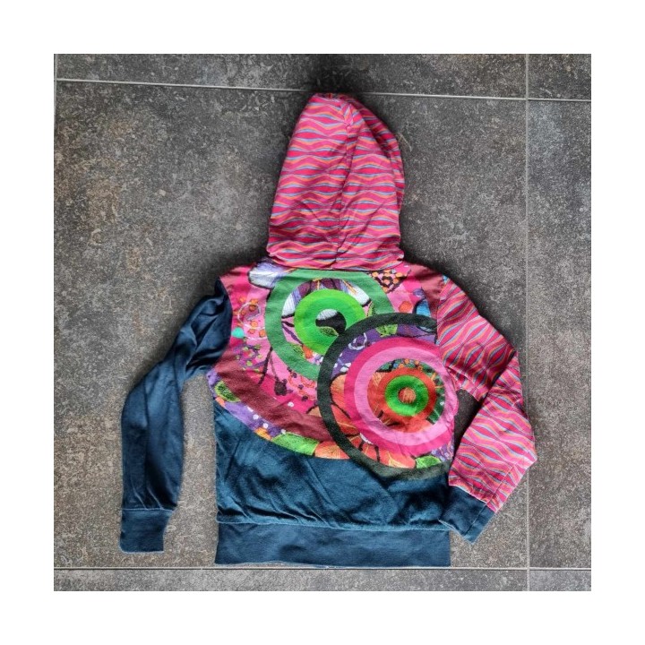 Outlet Suisse – Solderie & Neuf - Sweat à capuche vert rose Desigual