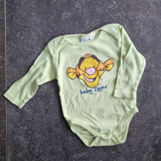 Outlet Suisse – Solderie & Neuf - Body jaune Baby Tigger