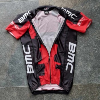 Outlet Suisse – Solderie & Neuf - Maillot cycliste rouge noir Texner