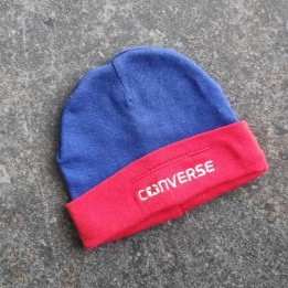 Outlet Suisse – Solderie & Neuf - Bonnet Converse Bleu et rouge