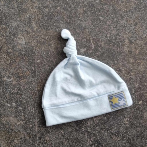 Outlet Suisse – Solderie & Neuf - Bonnet bleu Robeez
