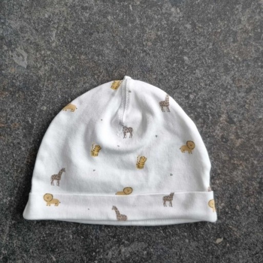 Outlet Suisse – Solderie & Neuf - Bonnet blanc H&M animaux