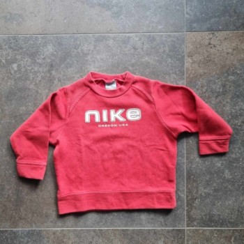 Outlet Suisse – Solderie & Neuf -  Sweat rouge Nike