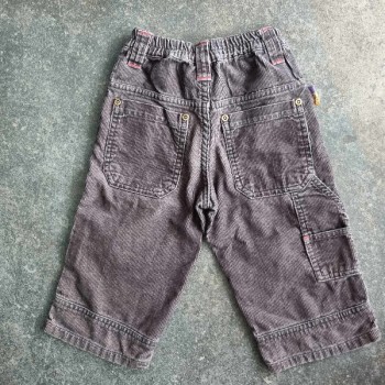 Outlet Suisse – Solderie & Neuf -  Pantalon velours côtelé brun Outfit