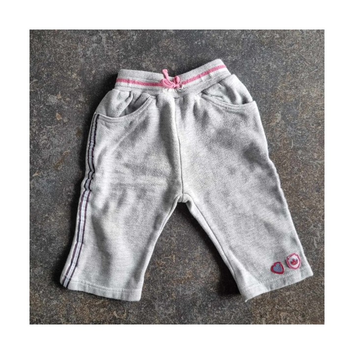 Outlet Suisse – Solderie & Neuf - Pantalon gris de sport Baby Club