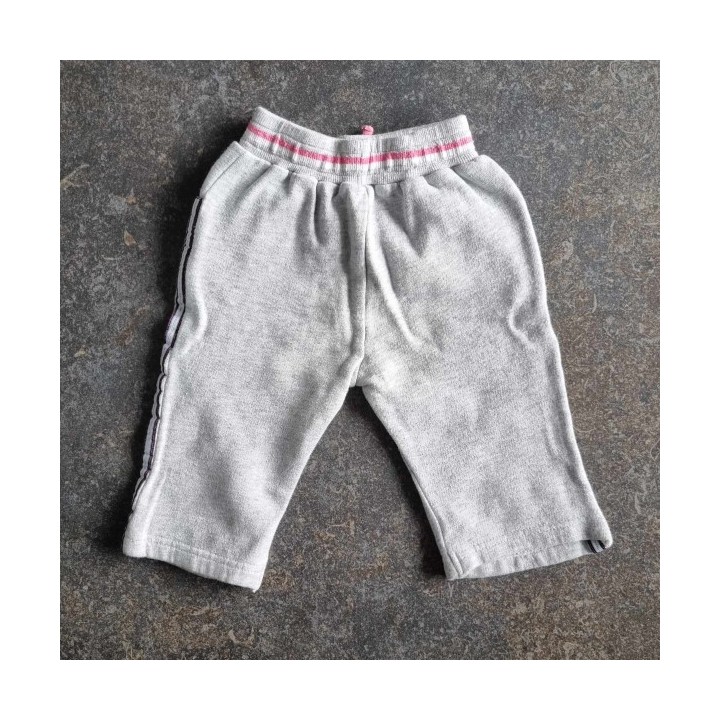 Outlet Suisse – Solderie & Neuf - Pantalon gris de sport Baby Club