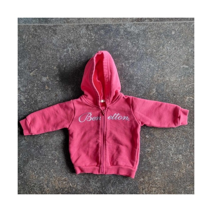 Outlet Suisse – Solderie & Neuf - Sweat rose à capuche Benetton