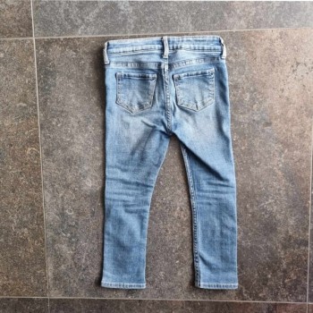 Outlet suisse – Solderie & Neuf - Pantalon jeans bleu clair Skinny Fit