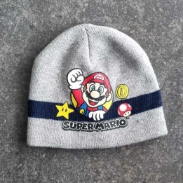 Outlet Suisse – Solderie & Neuf - Bonnet gris Super Mario