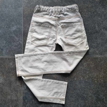 Outlet suisse – Solderie & Neuf - Jeans blanc Slim Okaïdi