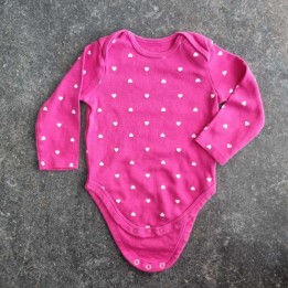 La Solderie-Seconde main et neuf - Body rose à coeurs Baby Club