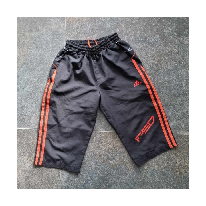 Outlet Suisse – Solderie & Neuf - Short de sport Adidas noir et orange