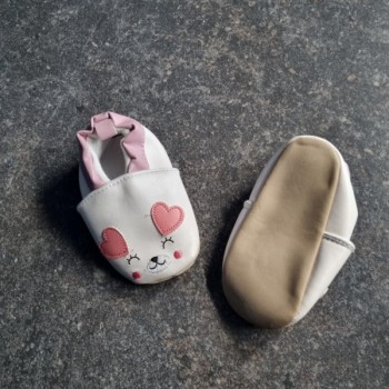 La Solderie suisse - Petits chaussons d'intérieur cuir blanc