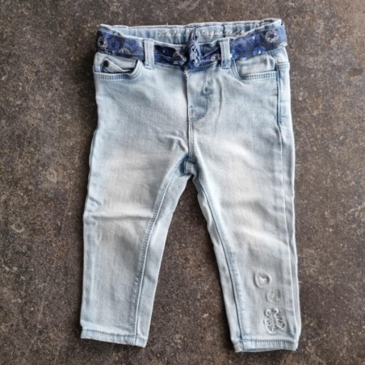 La Solderie suisse - Jeans bleu clair Lulu Castagnette taille 86 La Solderie suisse - Jeans bleu clair Lulu Castagnette taille 86