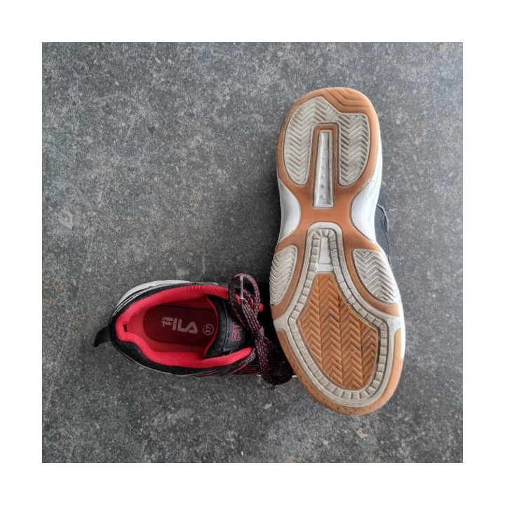 La Solderie suisse - Baskets noires rouge Fila 37