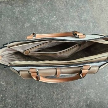 Solderie suisse - Sac à main Deichmann blanc et brun