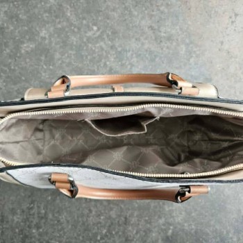 Solderie suisse - Sac à main Deichmann blanc et brun