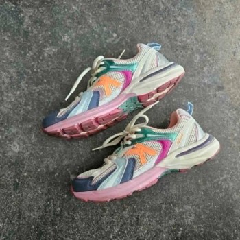 Solderie suisse - Chaussures de sport Kelme