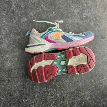 Solderie suisse - Chaussures de sport Kelme