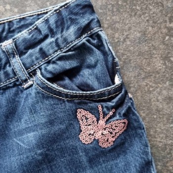 Outlet Suisse – Solderie & Neuf - Jeans bleu papillon rose