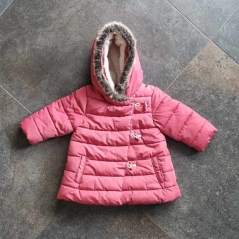 Veste épaisse rose à capuche